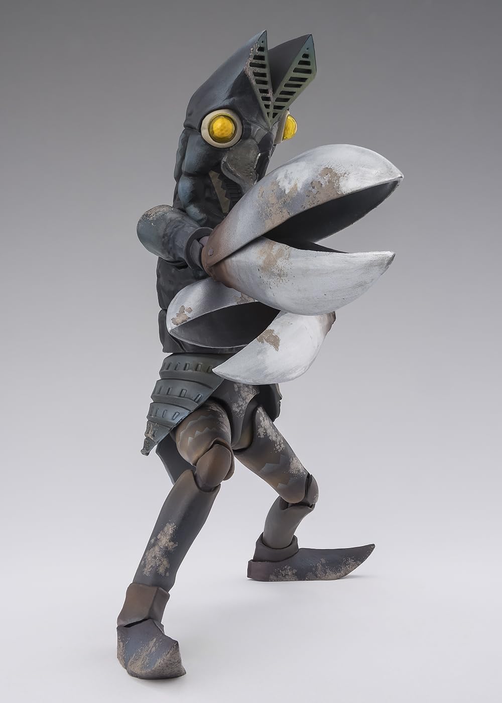 Amazon.com: TAMASHII NATIONS - Ultraman - Alien Baltan 60th